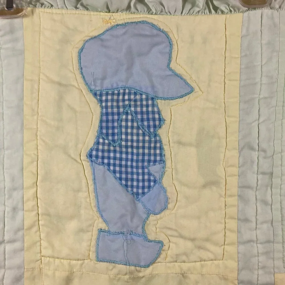 Vintage Handmade Baby Quilt Dutch‎ Boy & Girl with Sunbonnet 32 x 40